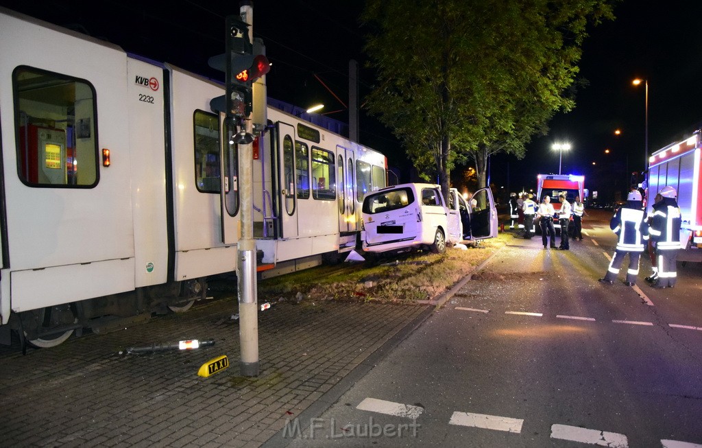 VU PKW Strab Koeln Niehl Amsterdamerstr Friedrich Karlstr P040.JPG - Miklos Laubert